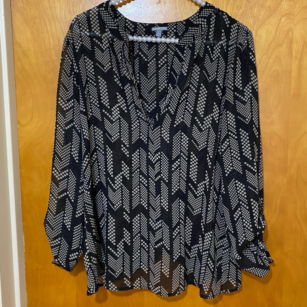 Charlotte Russe | Open back shirt